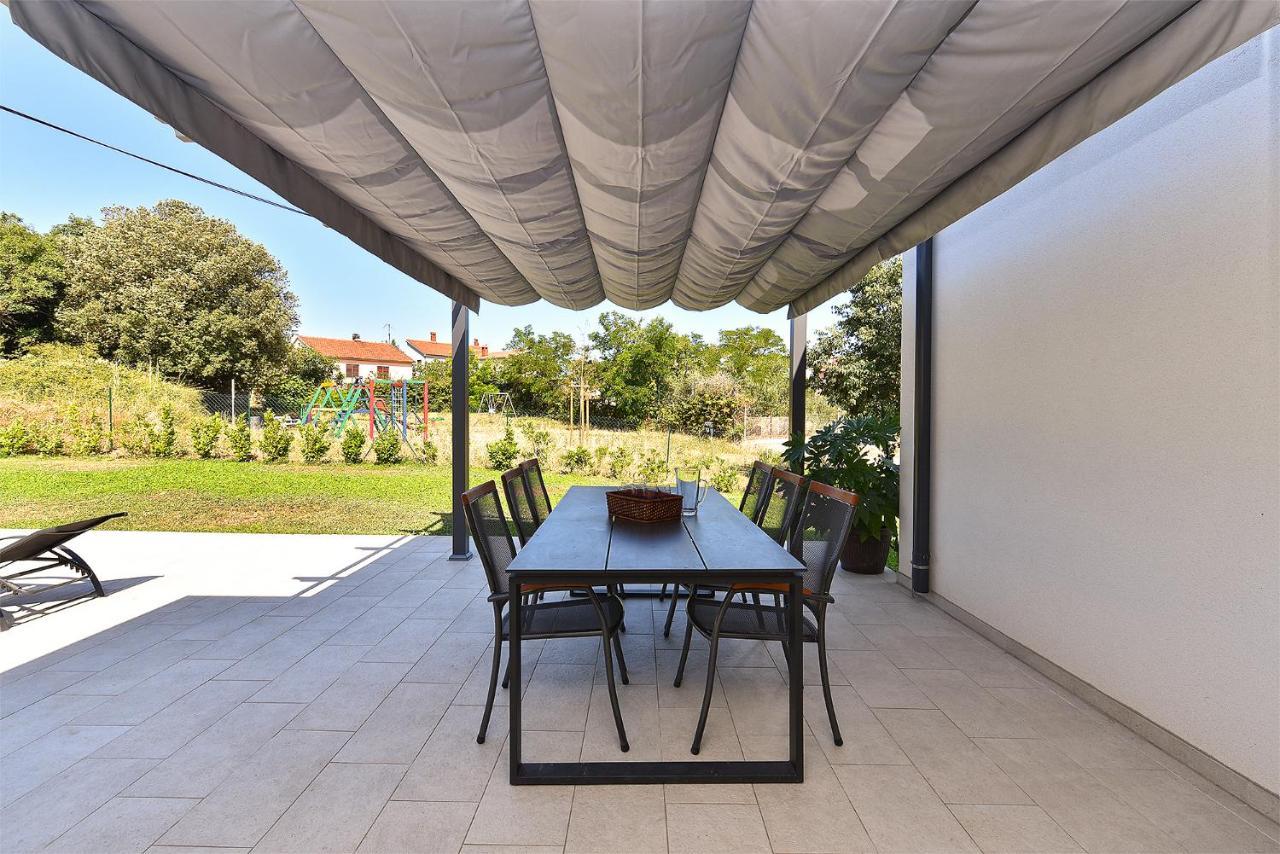 Villa Tamara 2044
