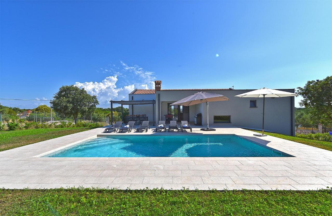 Tamara 2044 Villa *